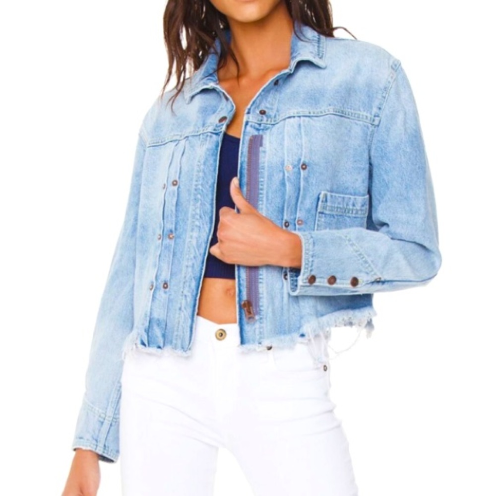 🎉HP🎉 NWT! Free People Dillon Denim Jacket Size L